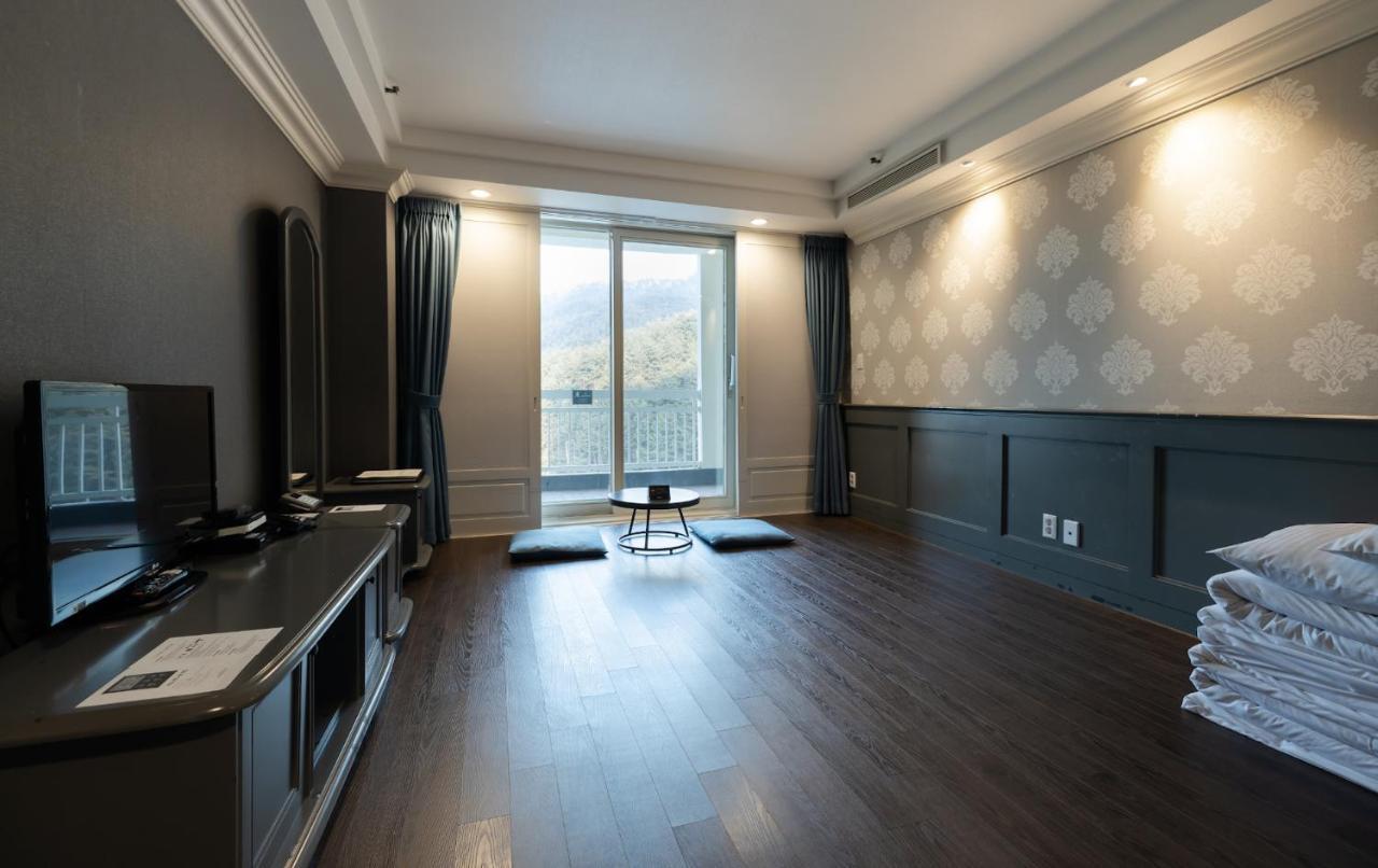 Kensington Hotel Πιόνγκτσανγκ Εξωτερικό φωτογραφία