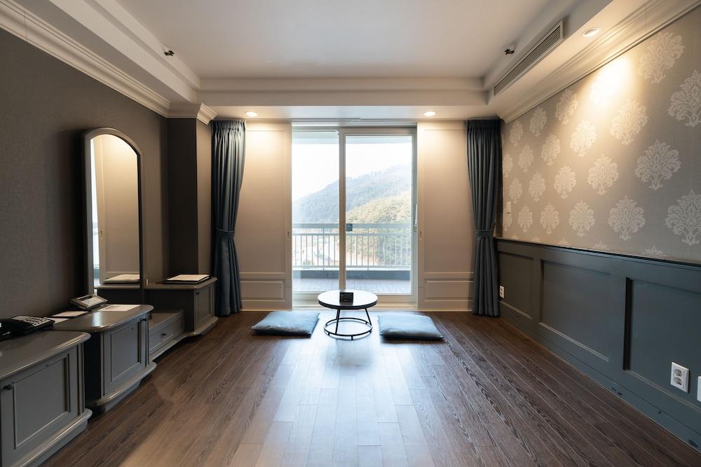 Kensington Hotel Πιόνγκτσανγκ Εξωτερικό φωτογραφία
