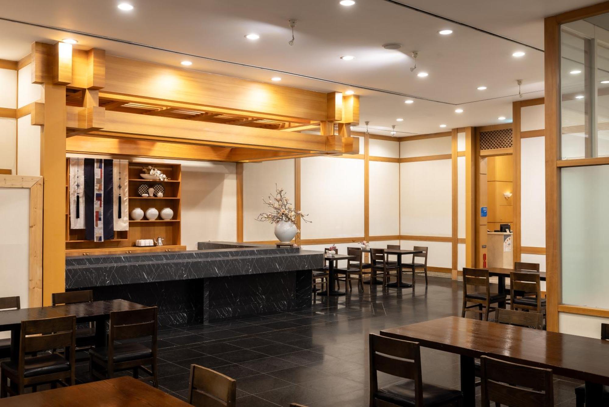 Kensington Hotel Πιόνγκτσανγκ Εξωτερικό φωτογραφία